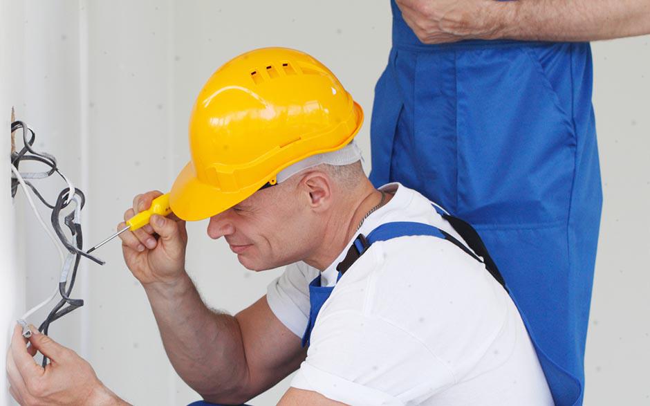 recherche travail électricien bâtiment Malakoff